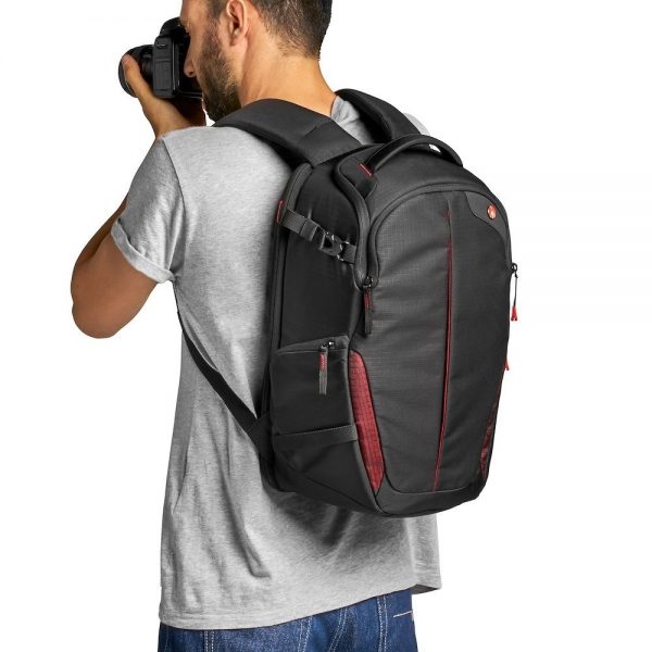 pro-light-manfrotto-redbee-110-mb-pl-bp-r-110-worn